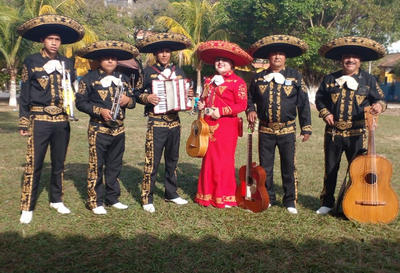 Mariachi Aguilas de Montero 