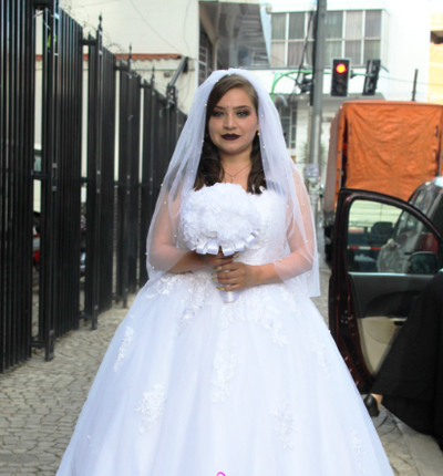 Cherry Tree Novias photo 3