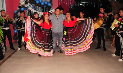 Mariachi Huasteca de Mariluz Ponce photo 2