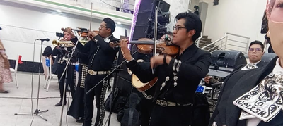 Mariachi Sol de Mexico