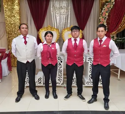 Servicio de Garzones 5 Estrellas  photo 1