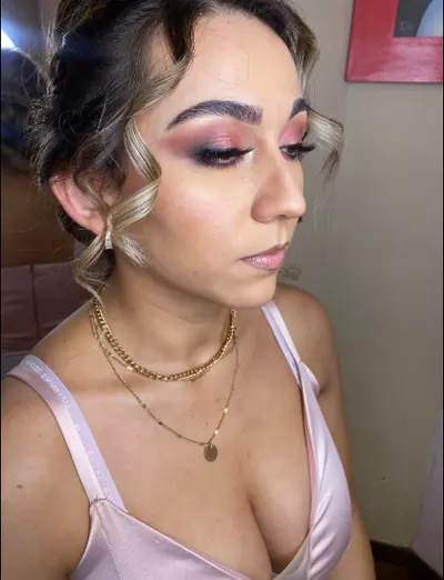 Leny Iveth Beauty Studio  photo 2