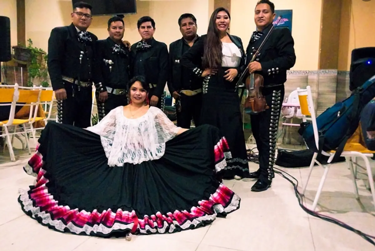 Mariachi Fusion Universal