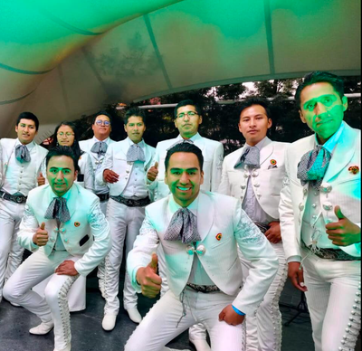 Mariachi Internacional Los Reyes de La Paz photo 3
