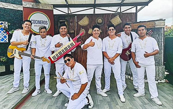 Portada de A Fuego Bolivia