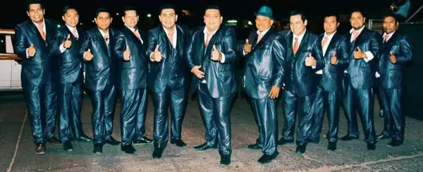 Portada de Combo tropical Bolivia orquesta 