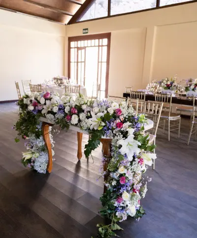 Pétalos y Matices  photo 1