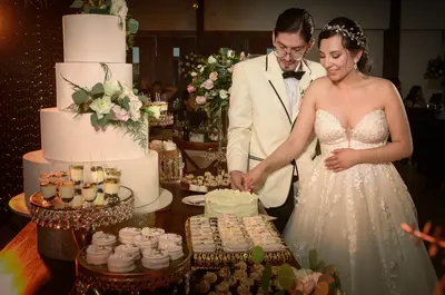 Retrato Libre by Marco Torrico  photo 1