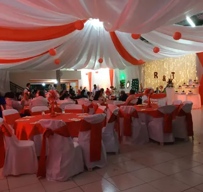 Salon de Eventos Los Tajibos photo 1