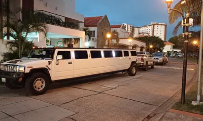 Limosinas en Santa Cruz  photo 1