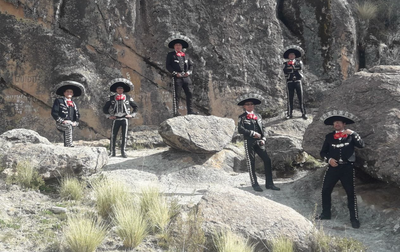 Mariachi Gavilan photo 3