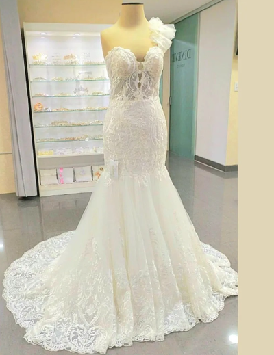 Dineve Novias photo 4