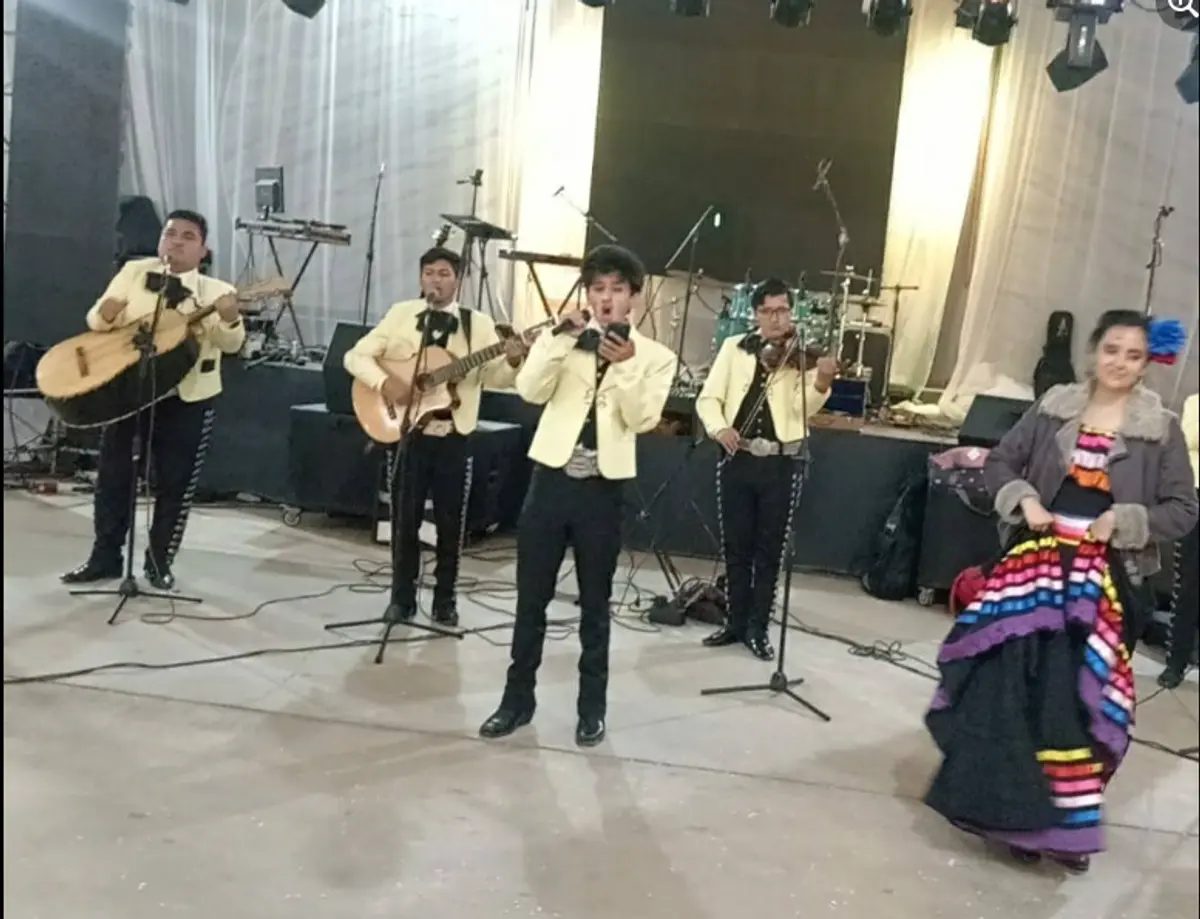 Mariachi Nostalgias Cochabamba