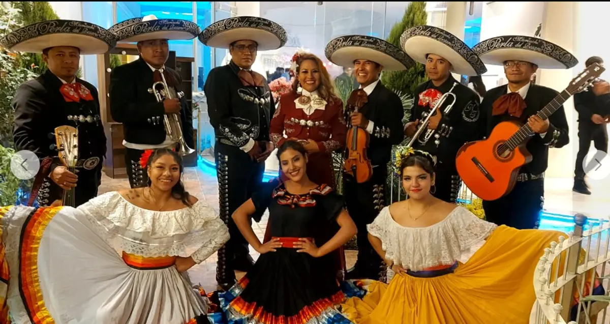 Mariachi Perla del Rosario