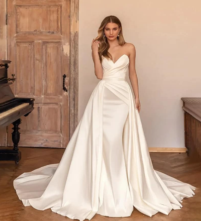 Dineve Novias photo 1