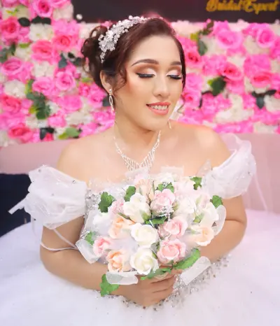 Lorena Reymond Hair & Makeup Salon  photo 3