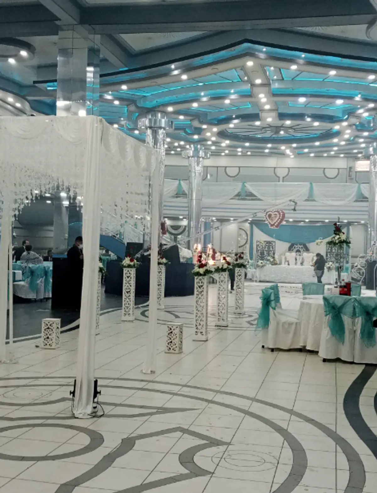 Salon de Eventos Mega Zafiro