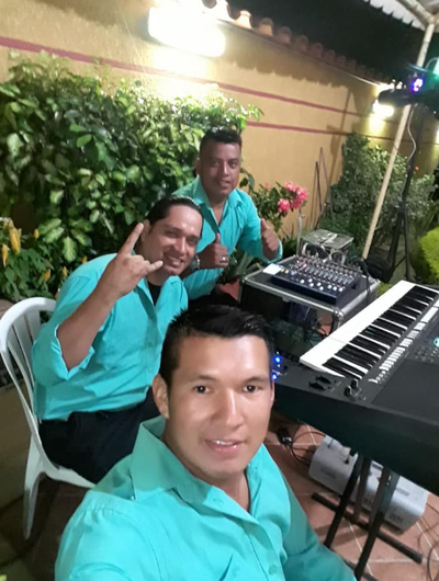 Grupo musical Sound Play 