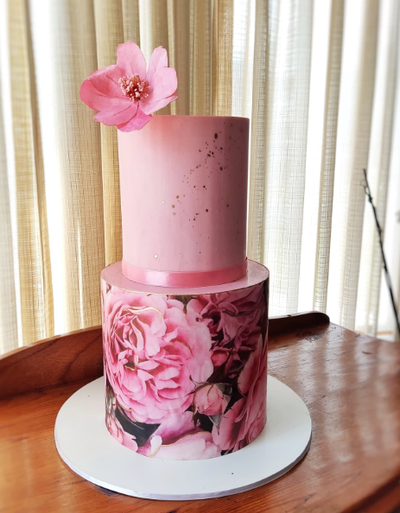 Giraffe Rosé Bakery photo 1