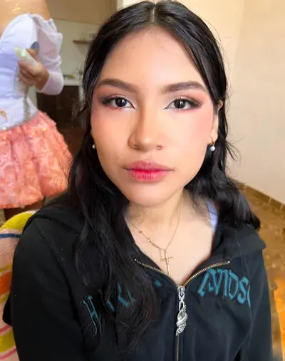 Lady Eugenio Makeup photo 3