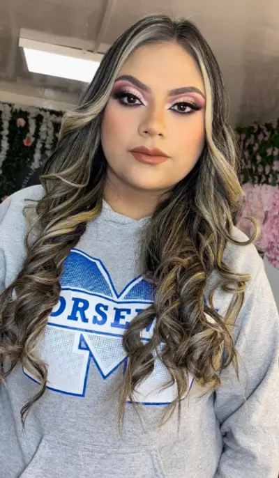 Yosam Maquillaje Profesional photo 3