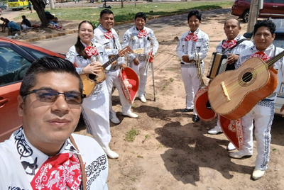Mariachi Cristiano Elohim photo 1
