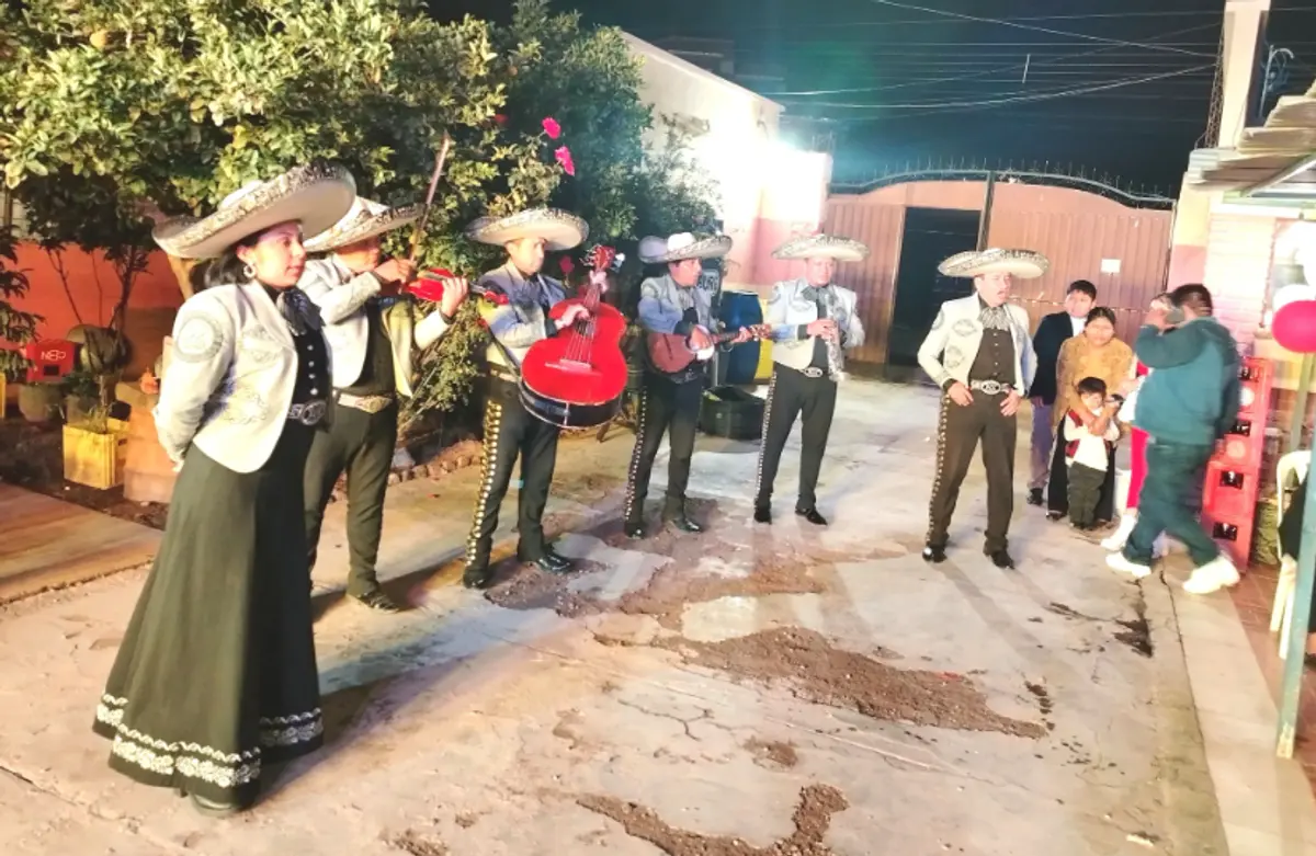 Mariachi Sol Azteca