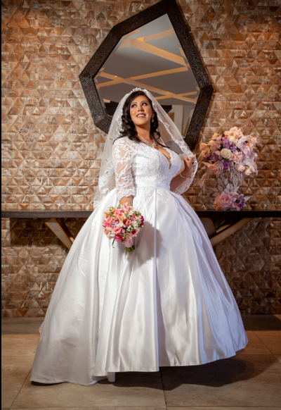 Cherry Tree Novias