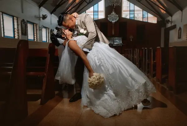 Portada de Fer Aruquipa Fotógrafo de Bodas 