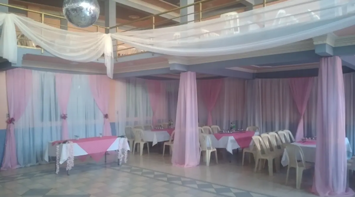 Salon de Eventos Tsunami